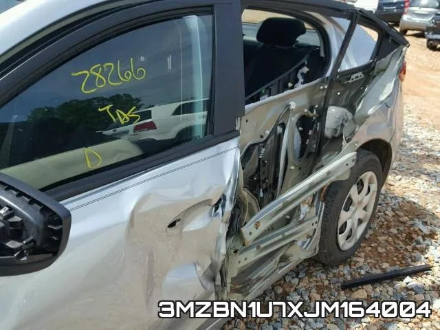 3MZBN1U7XJM164004_9.webp