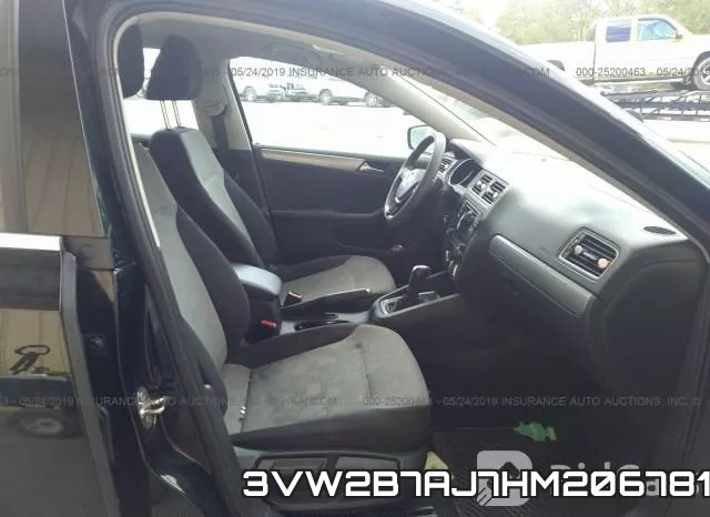 3VW2B7AJ7HM206781_5.webp