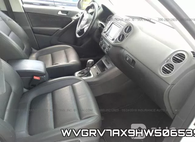 WVGRV7AX9HW506539_5.webp