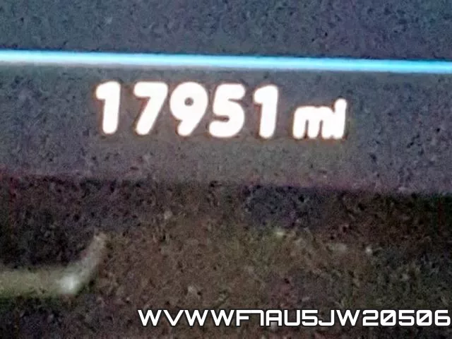 WVWWF7AU5JW205069