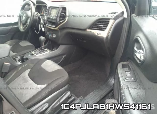 1C4PJLAB1HW541161_5.webp