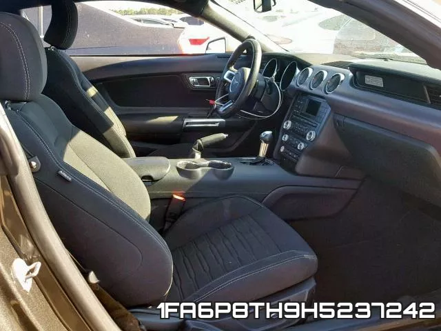 1FA6P8TH9H5237242_5.webp