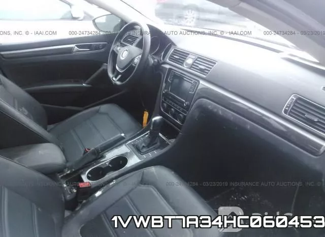 1VWBT7A34HC060453_5.webp