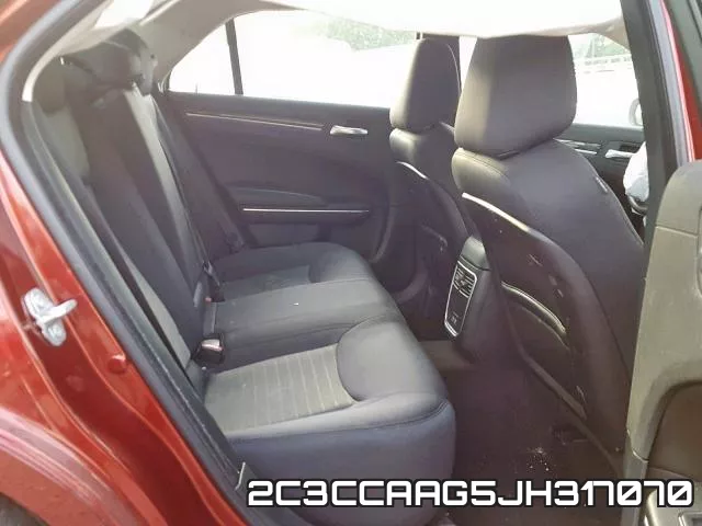 2C3CCAAG5JH317070_6.webp