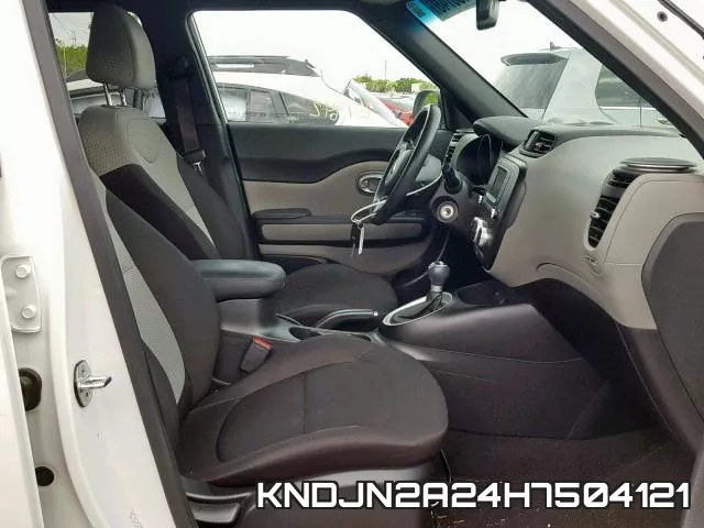 KNDJN2A24H7504121_5.webp