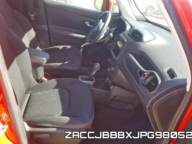 ZACCJBBBXJPG98052_5.webp