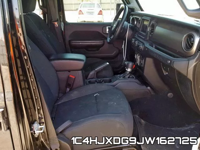 1C4HJXDG9JW162725_5.webp