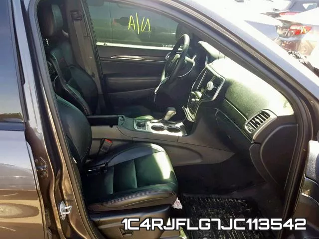 1C4RJFLG7JC113542_5.webp