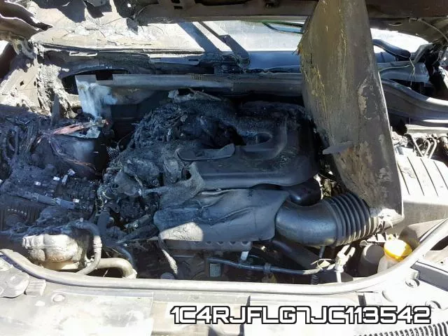 1C4RJFLG7JC113542_7.webp