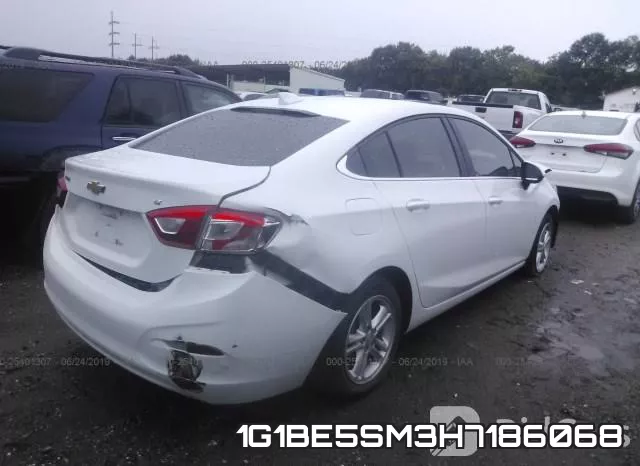 1G1BE5SM3H7186068_4.webp