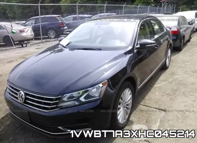 1VWBT7A3XHC045214_2.webp