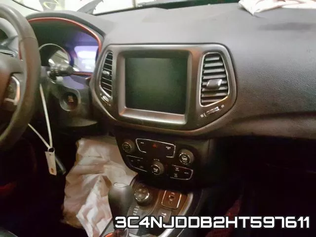 3C4NJDDB2HT597611_9.webp