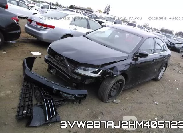 3VW2B7AJ2HM405723_2.webp