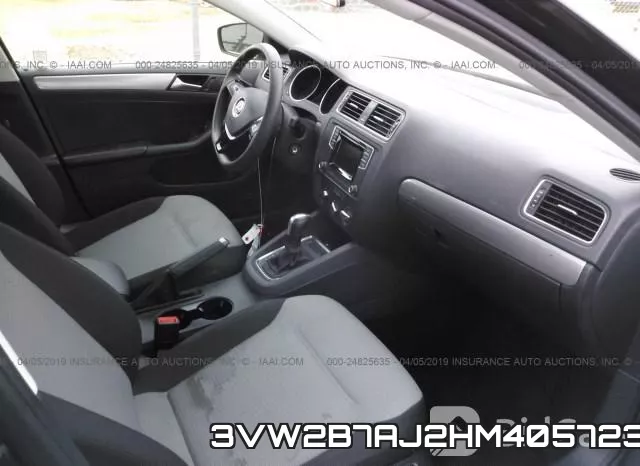 3VW2B7AJ2HM405723_5.webp