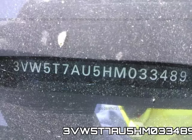 3VW5T7AU5HM033489_9.webp