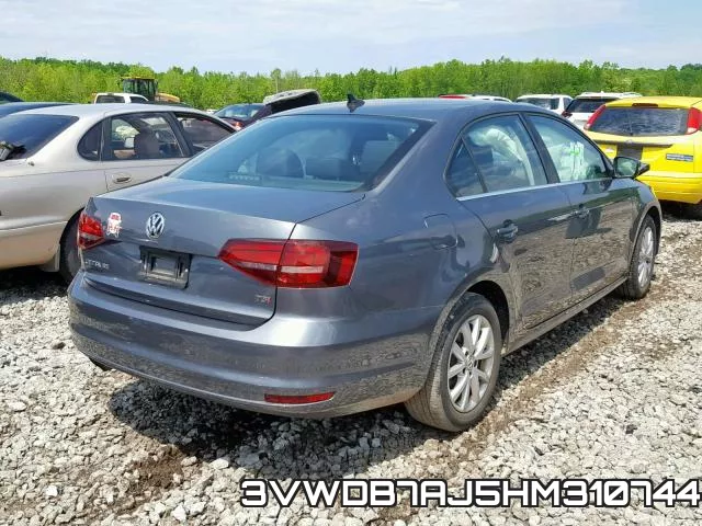 3VWDB7AJ5HM310744_4.webp