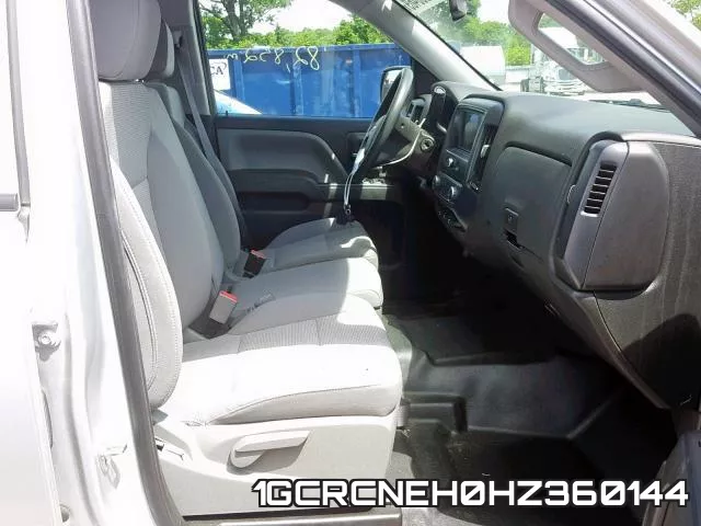 1GCRCNEH0HZ360144_5.webp