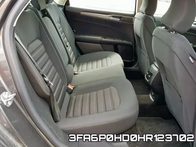 3FA6P0HD0HR123702_6.webp