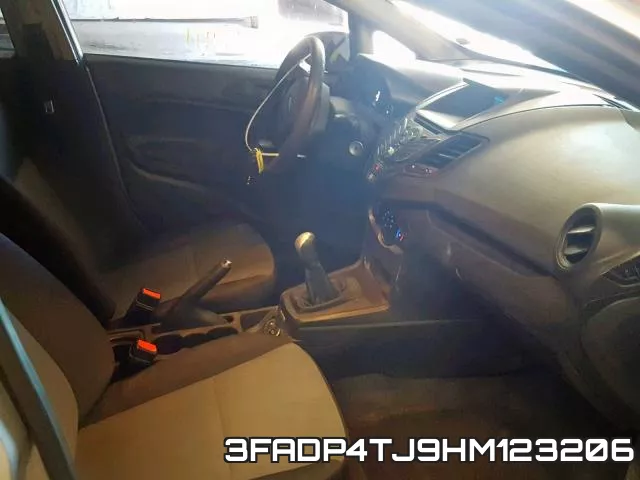 3FADP4TJ9HM123206_5.webp