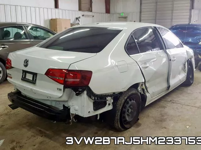 3VW2B7AJ5HM233753_4.webp