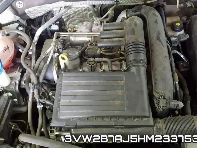 3VW2B7AJ5HM233753_7.webp