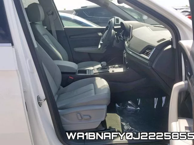 WA1BNAFY0J2225855_5.webp