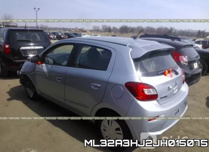 ML32A3HJ2JH015075_3.webp