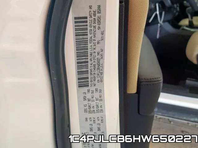 1C4PJLCB6HW650227_10.webp