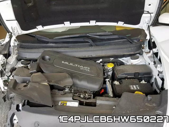 1C4PJLCB6HW650227_7.webp