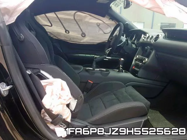 1FA6P8JZ9H5525628_5.webp
