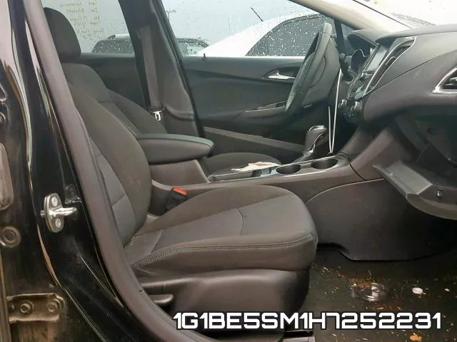 1G1BE5SM1H7252231_5.webp