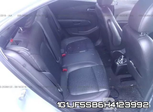 1G1JF5SB6H4123992_8.webp