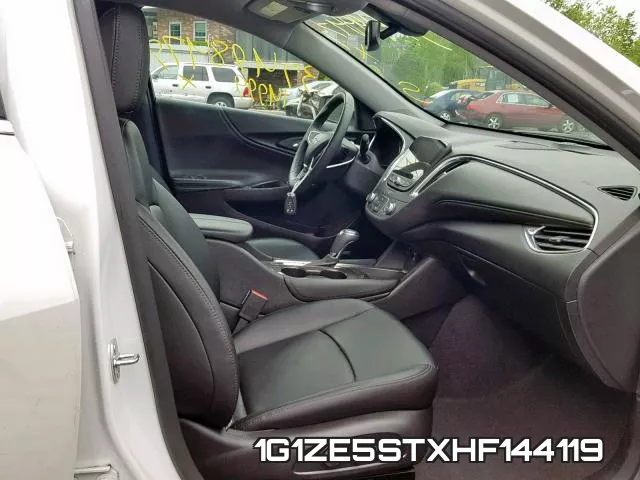 1G1ZE5STXHF144119