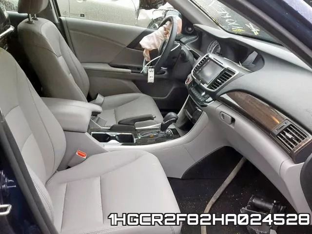 1HGCR2F82HA024528_5.webp