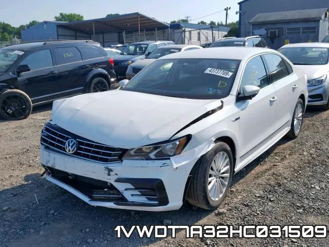 1VWDT7A32HC031509_2.webp
