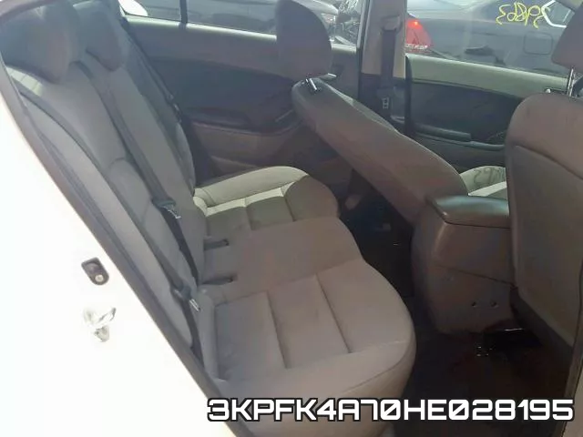 3KPFK4A70HE028195_6.webp
