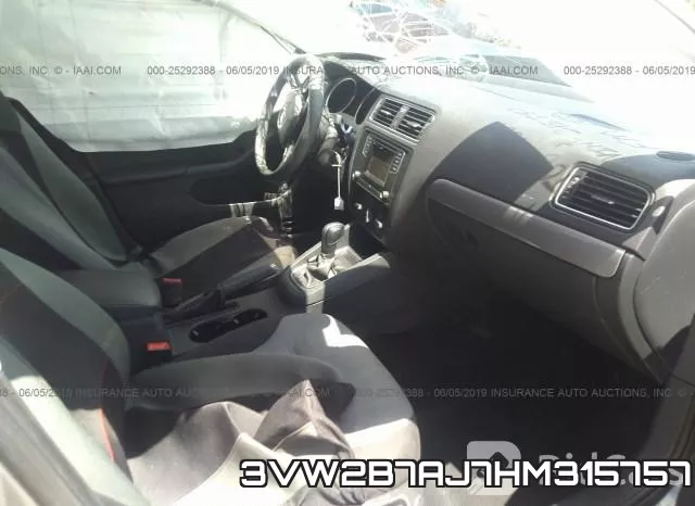 3VW2B7AJ7HM315757_5.webp
