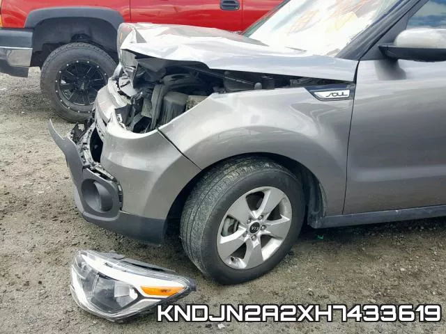 KNDJN2A2XH7433619_9.webp
