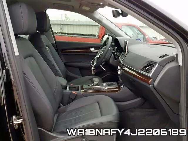WA1BNAFY4J2206189_5.webp