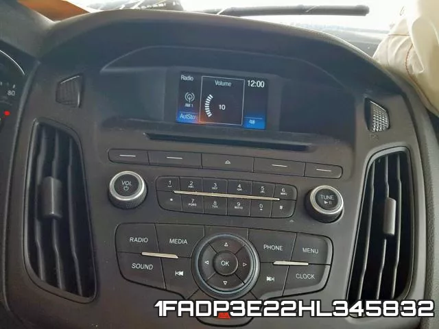1FADP3E22HL345832