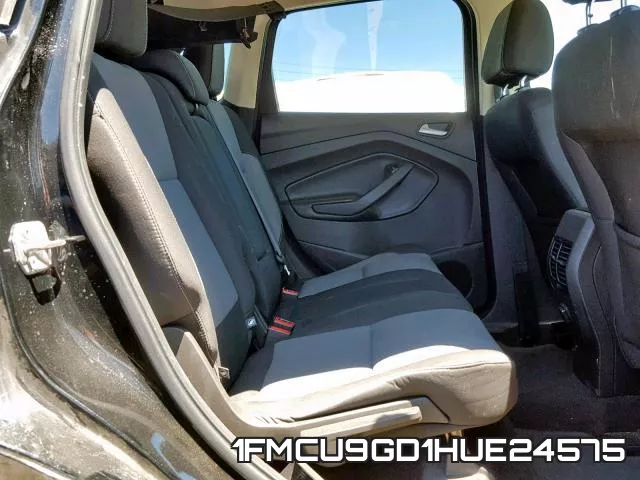 1FMCU9GD1HUE24575_6.webp