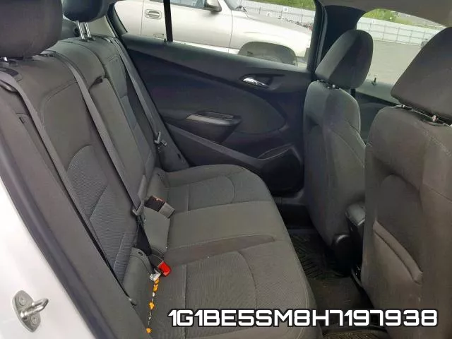 1G1BE5SM8H7197938_5.webp