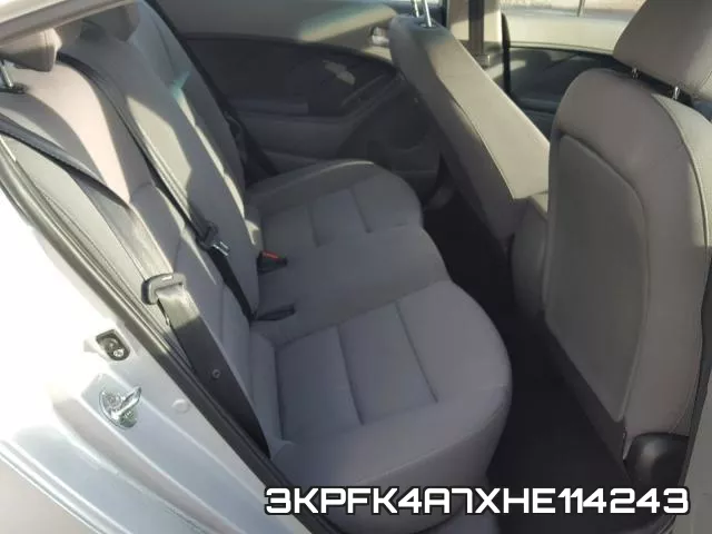 3KPFK4A7XHE114243_6.webp