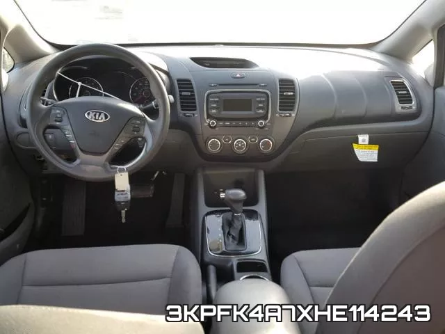 3KPFK4A7XHE114243_9.webp