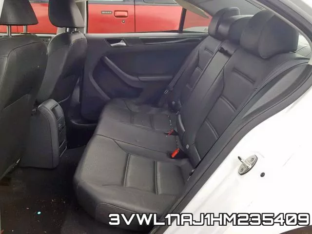 3VWL17AJ1HM235409_6.webp