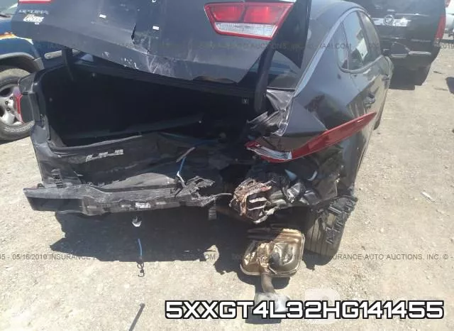 5XXGT4L32HG141455_6.webp