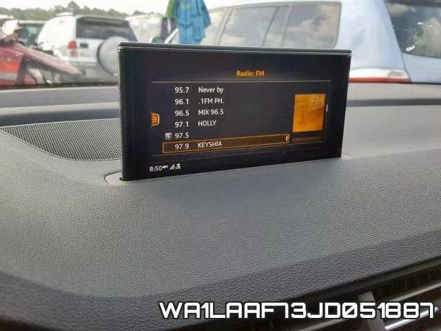 WA1LAAF73JD051887_9.webp