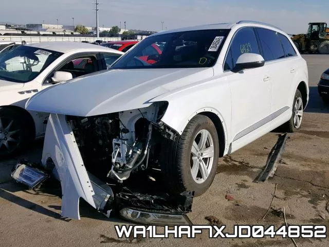 WA1LHAF7XJD044852_2.webp