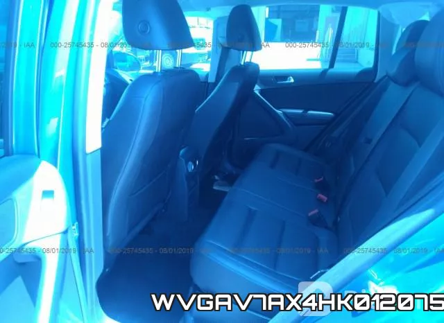 WVGAV7AX4HK012075_8.webp