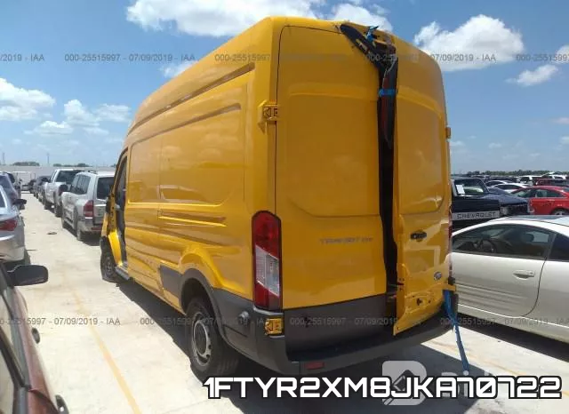 1FTYR2XM8JKA70722_3.webp